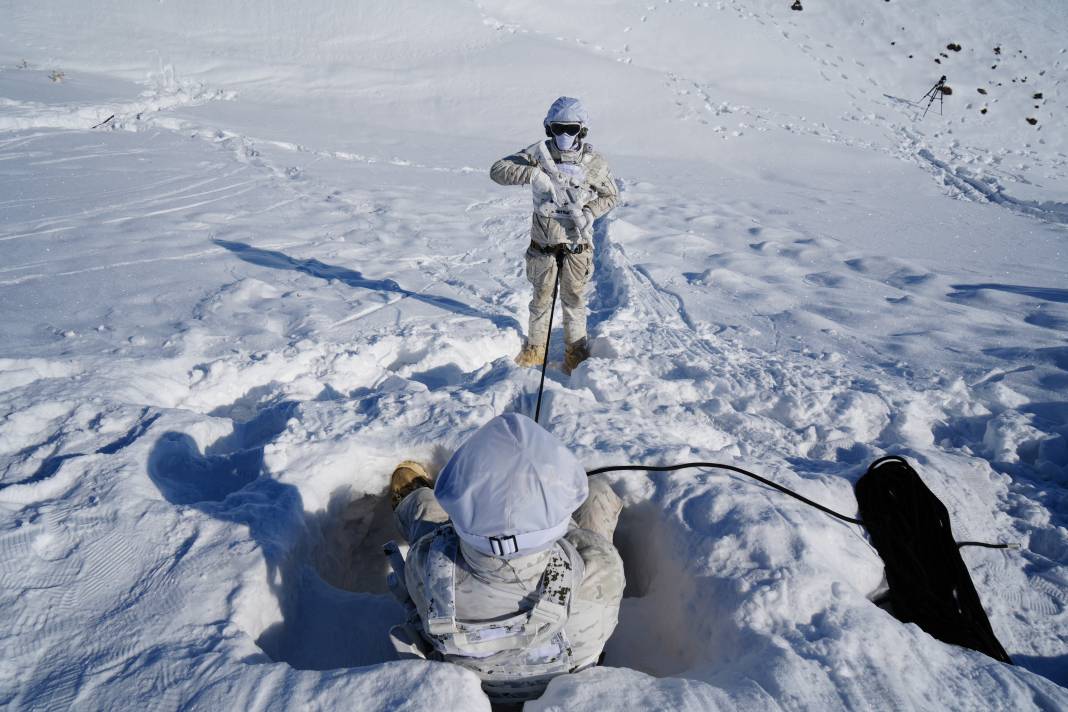 Dondurucu soğukta nefes kesen eğitim 18